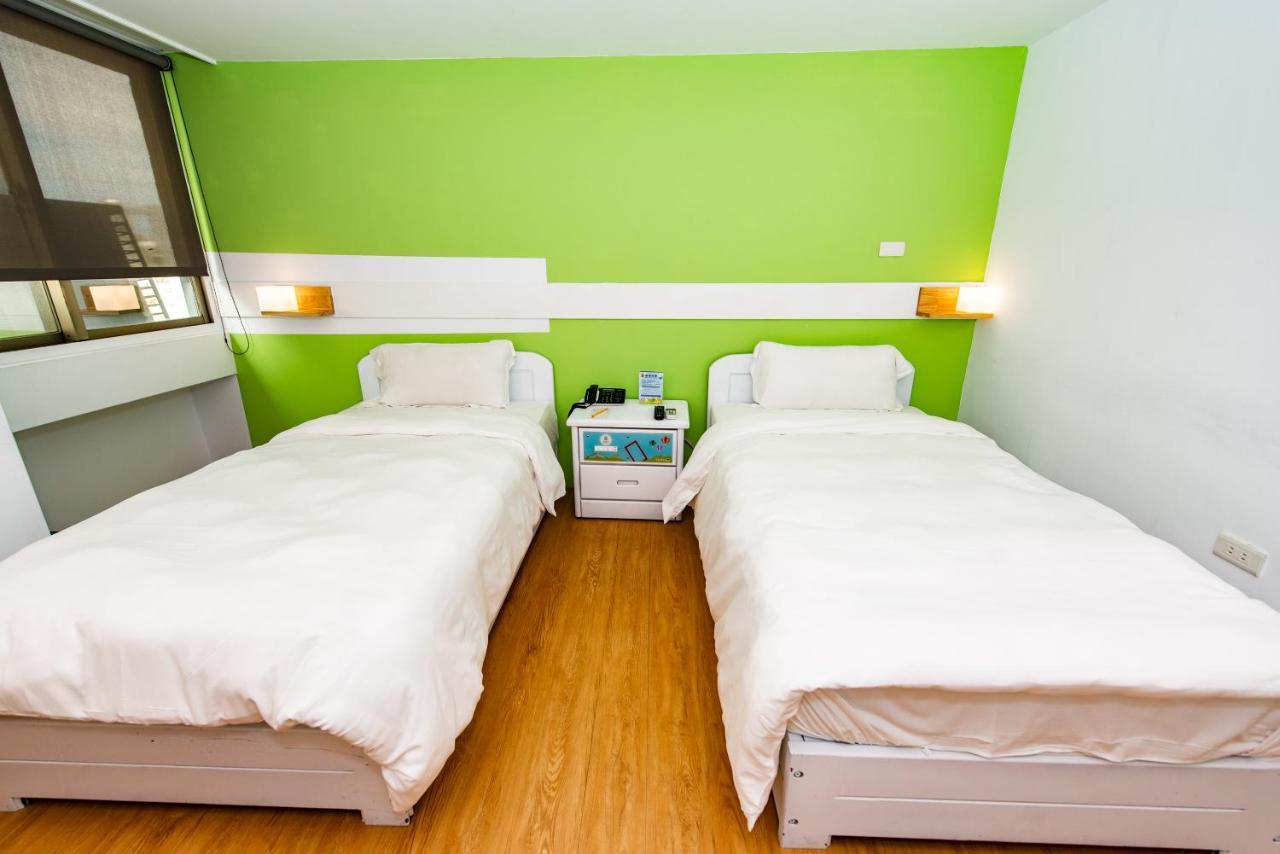 Taitung Traveller Inn - Mido Hotel מראה חיצוני תמונה